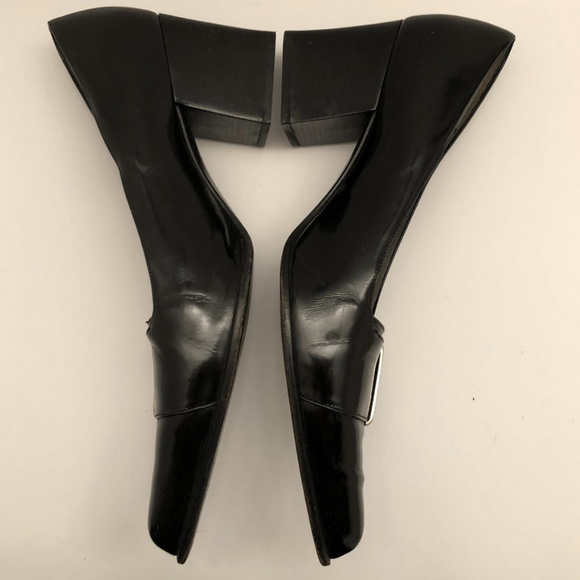 Prada black shoes with point toes and chunky heels - Picture 6 of 8